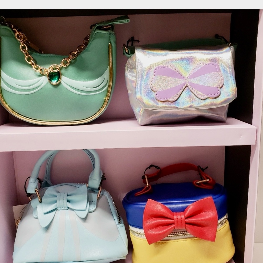 Disney Princess Colorful Bag Collection - Picture 2 of 5